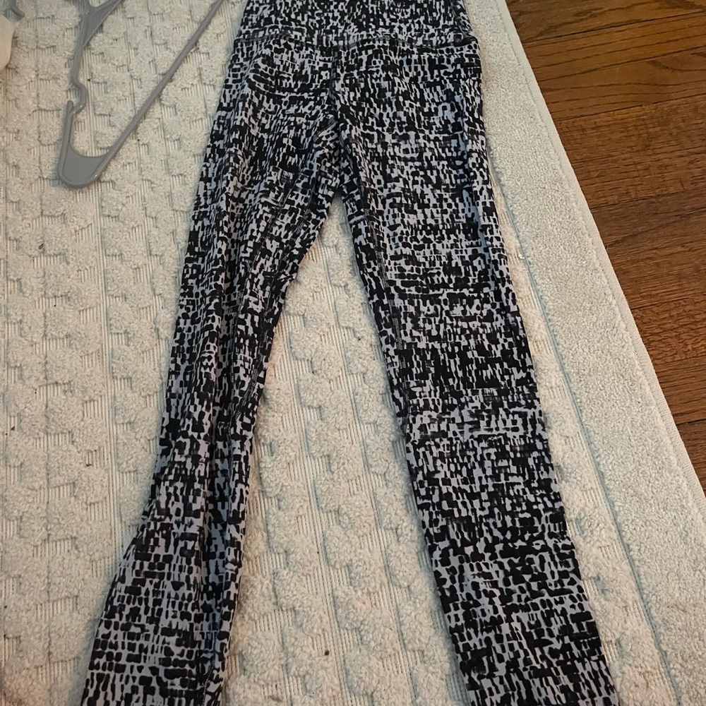 Rare lululemon align leggings